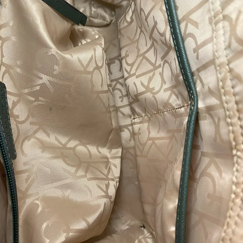 Calvin Klein Green and white shoulder bag - Picture 13 of 13